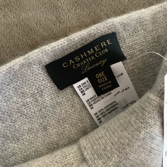 Charter Club Gray Cashmere Earwarmer Headband - Picture 4 of 5